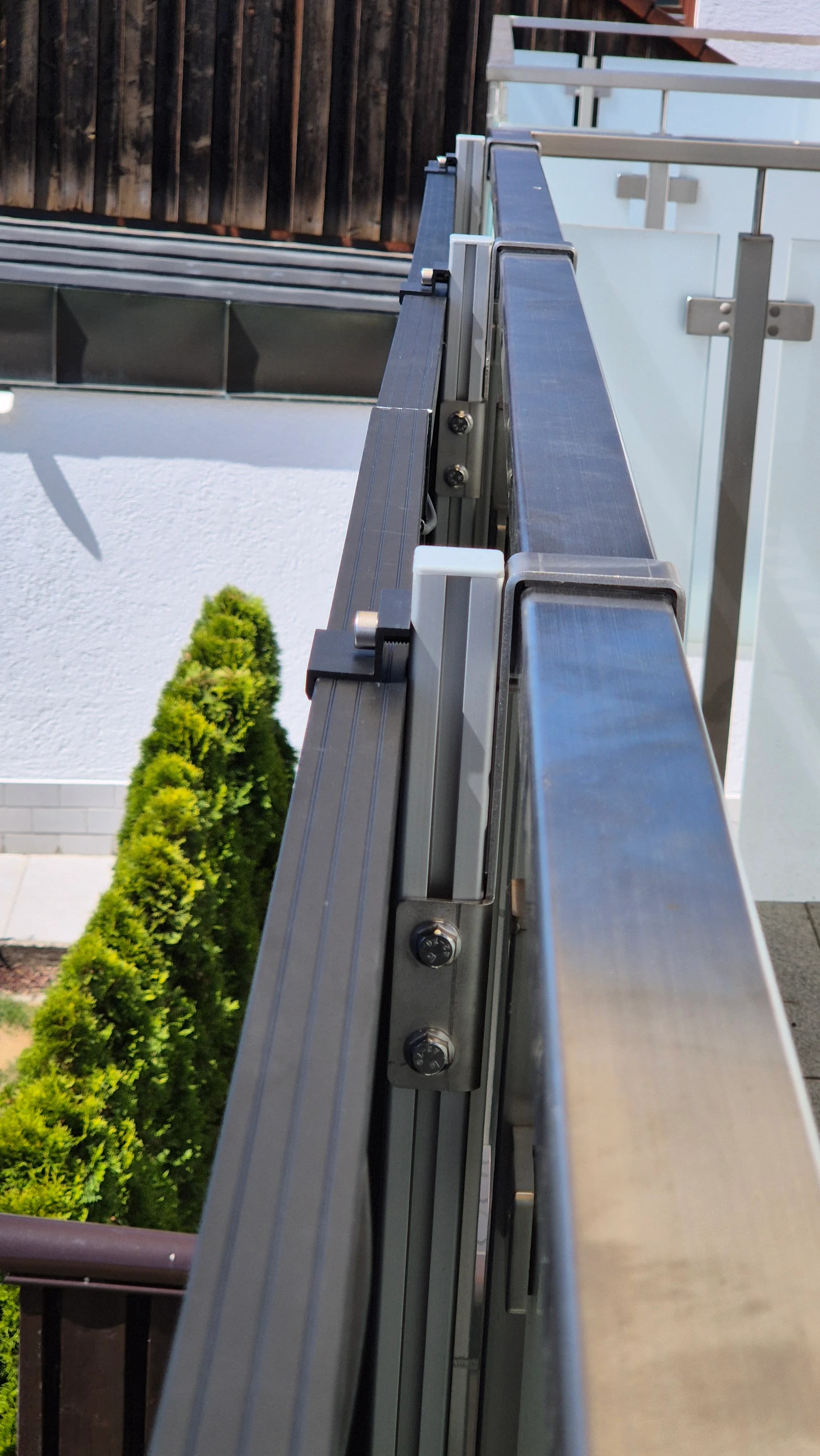 Glasbalkon Projekt 2 Detailansicht
