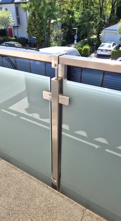 Glasbalkon Projekt 2 Innenansicht